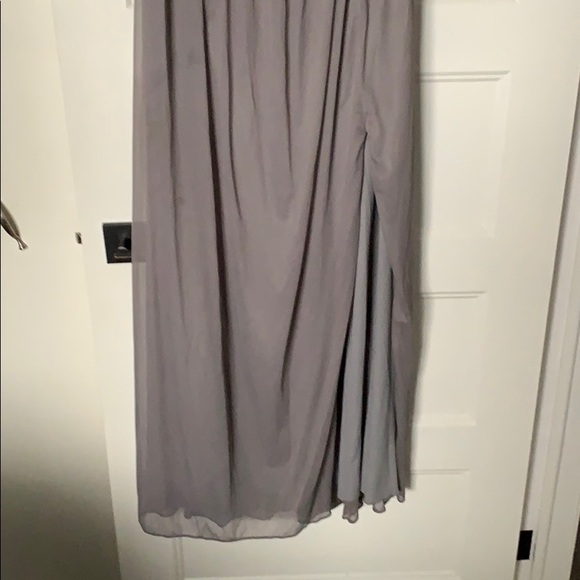 Dress - Picture 3 of 4